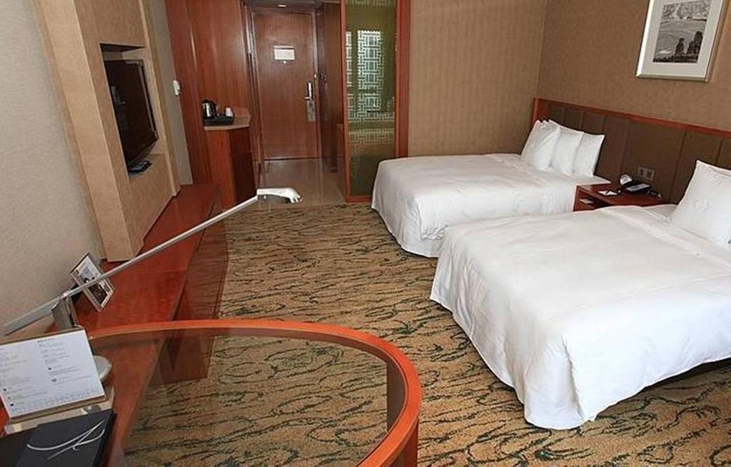 Gloria Grand Hotel Wuxi Wuxi  Exteriör bild