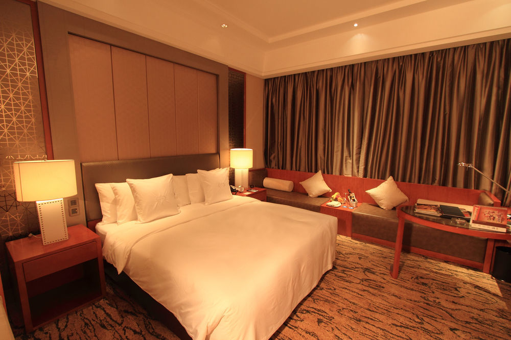Gloria Grand Hotel Wuxi Wuxi  Exteriör bild