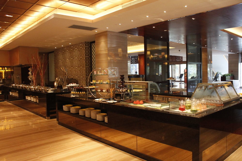 Gloria Grand Hotel Wuxi Wuxi  Exteriör bild